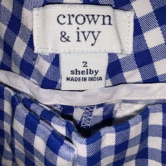 Crown & Ivy blue white plaid scalloped hem shorts - Picture 3 of 3